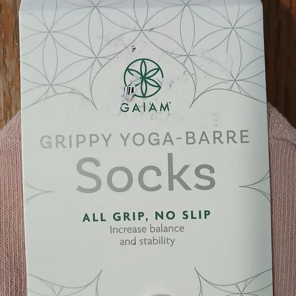 Non-Slip Yoga Socks Set - Black, Gray, Pink - Picture 2 of 7